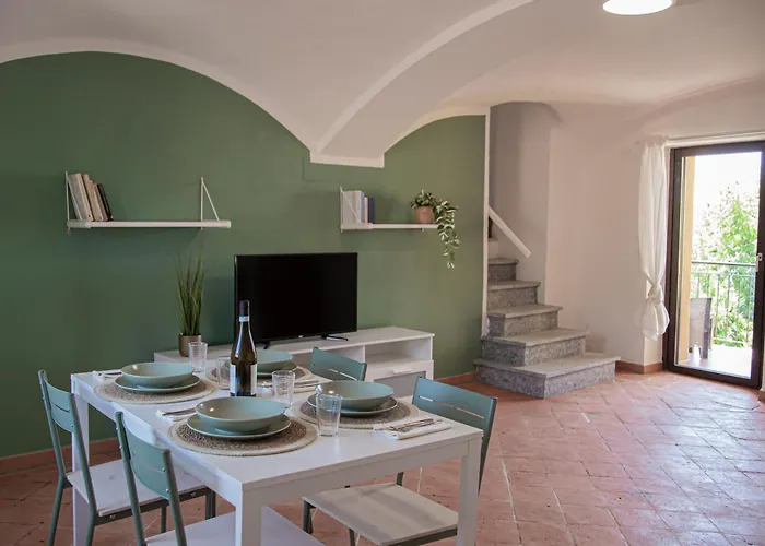 Chez Alice Casa Accogliente Vista Con Aria Condizionata Διαμέρισμα Viverone